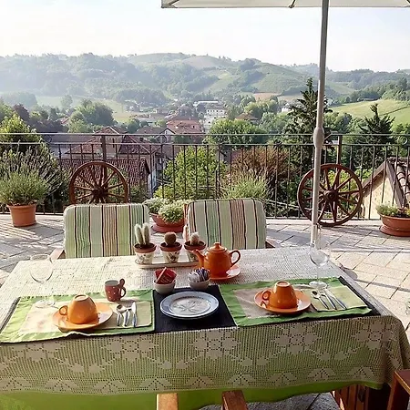 Ca' Del Cinema 3* Mombercelli