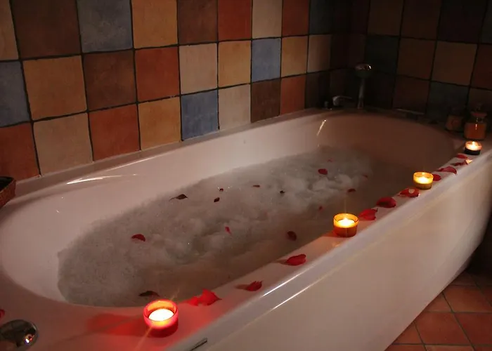 Ca' Del Cinema לינה וארוחת בוקר 3*